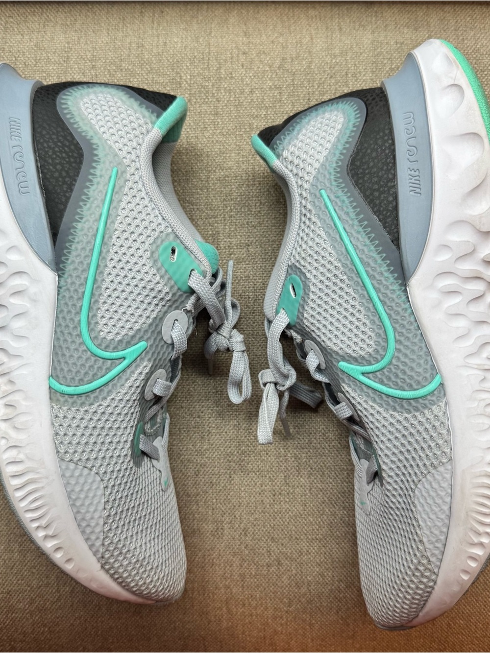 Nike Women’s Renew Run - Picture 3 of 9